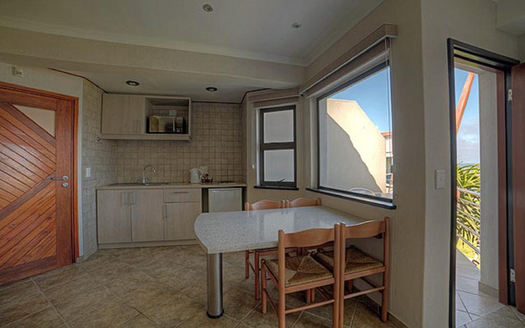 Beach Lodge 스바코프문트 객실 사진