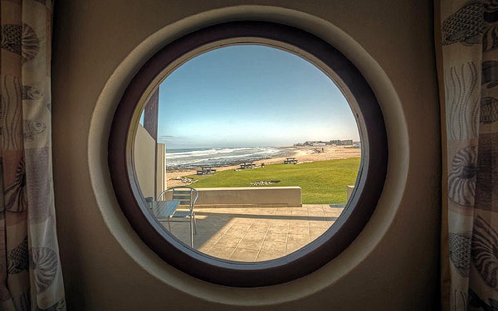 Beach Lodge 스바코프문트 외부 사진